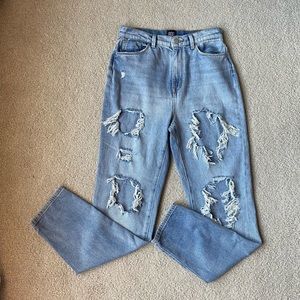 BDG Urban Outfitters | High Rise Mom Jeans